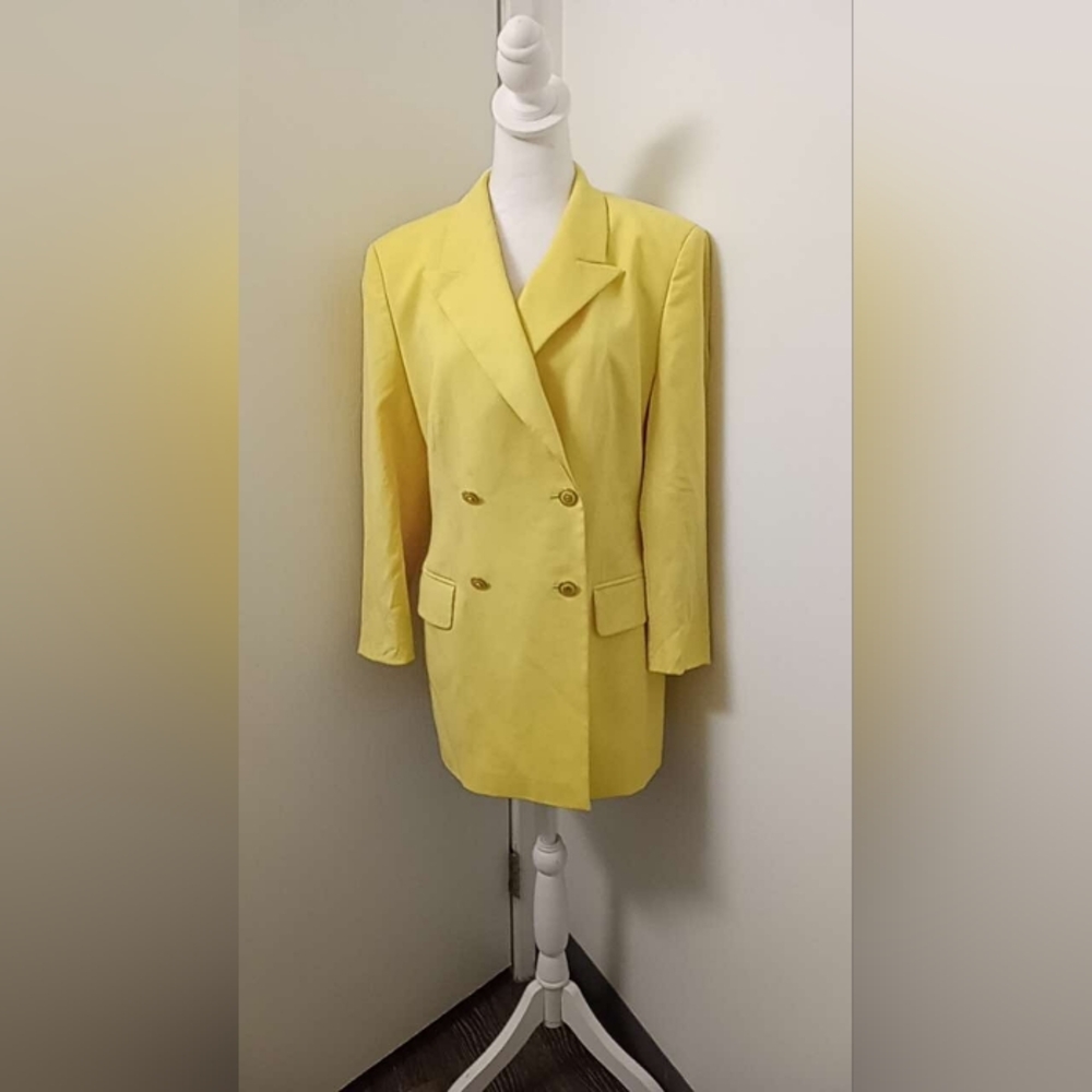 Escada Womens Virgin Wool Yellow Buttoned Blazer Sz 40